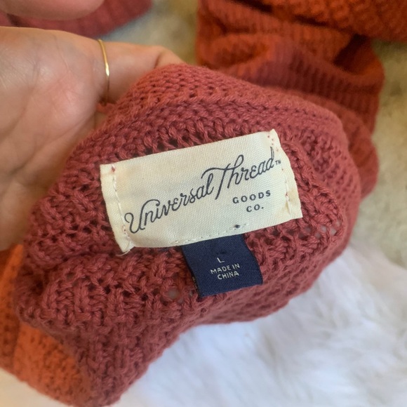 Universal Threads Red Sweater 3/$25 - Picture 10 of 11